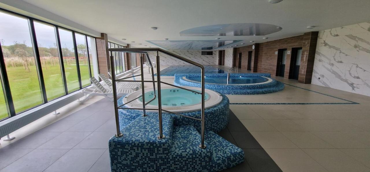 Baltic Nature Apartment & Spa Dziwnów エクステリア 写真